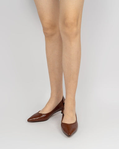 Pointed-Toe-Low-Kitten-Heels-Pumps