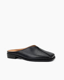 Minimalist-Square-Toe-Flat-Mules