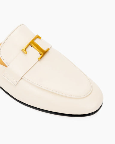 Metal-Decor-Closed-Round-Toe-Slip-on-Flat-Mules