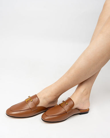 Metal-Decor-Closed-Round-Toe-Slip-on-Flat-Mules