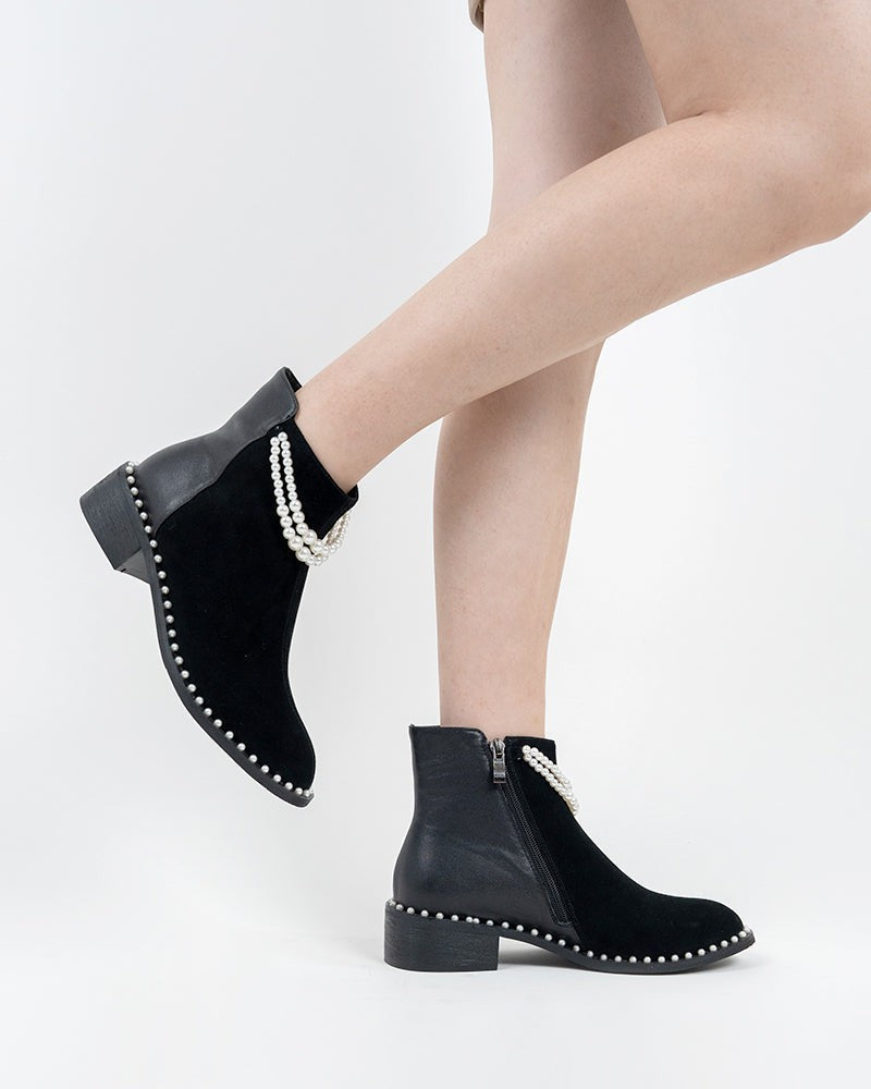 Pearls Chain Round Toe Chunky Heel Ankle Boots