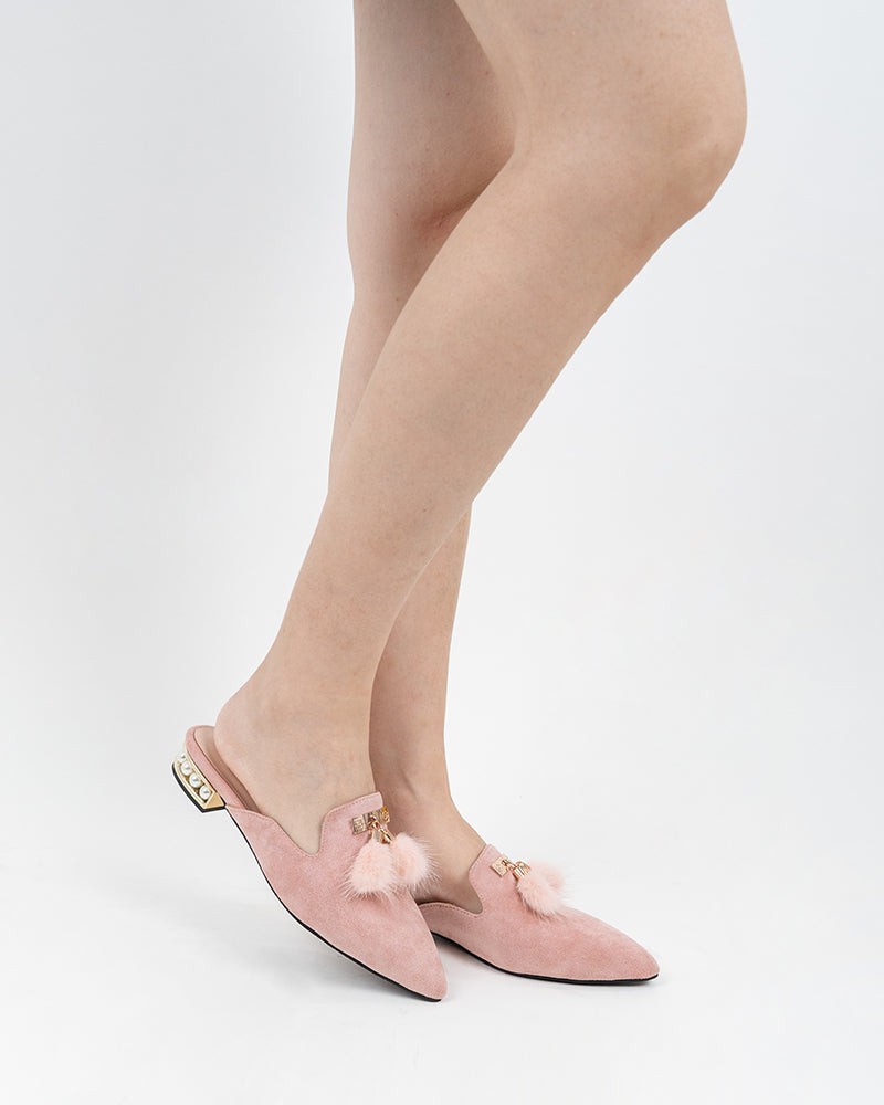 Pointed-Toe-Flat-Tassel-Slip-on-Slippers-Mules