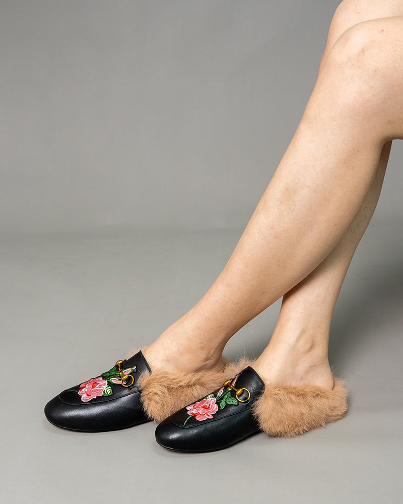 horsebit-flat-Rose-Embroidery-Classic-Buckle-Fur-Mules