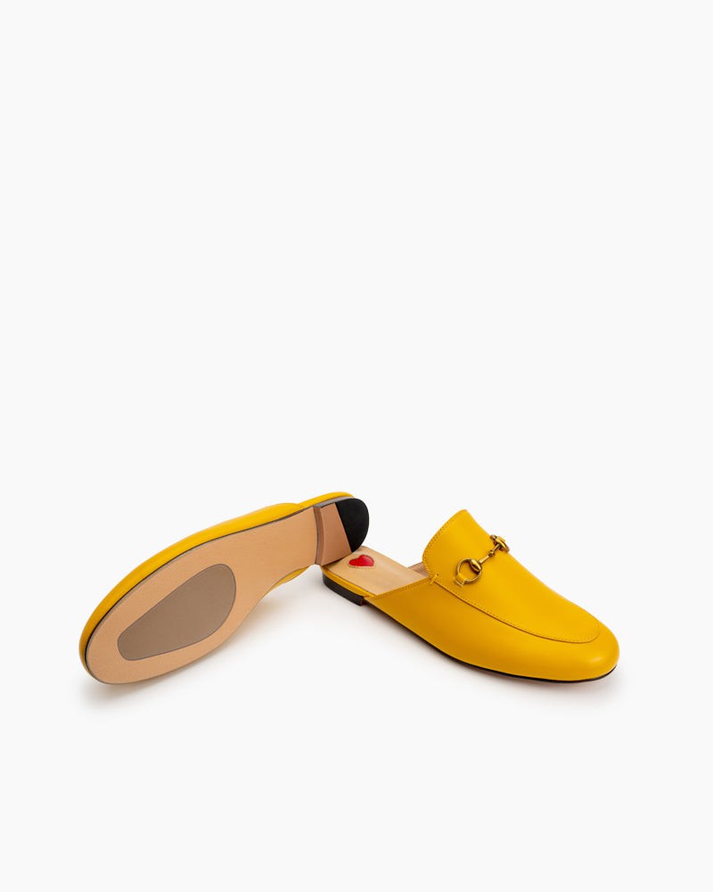 horsebit-Red-Heart-Buckle-flat-Mules
