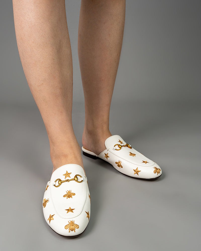 Classic-Horsebit-Heart-Metal-Buckle-Bee-Embroidery-Pattern-Flat-Mules