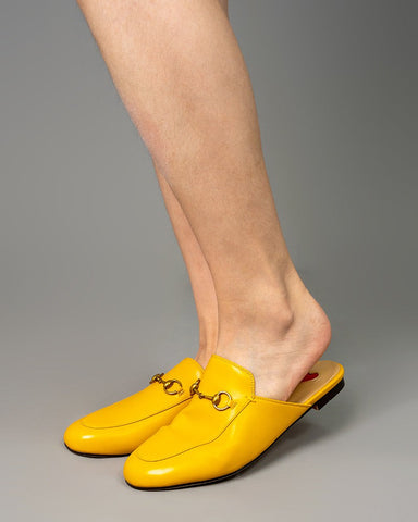 horsebit-Red-Heart-Buckle-flat-Mules