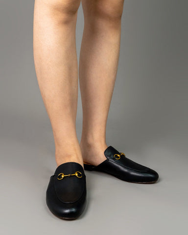 horsebit-Red-Heart-Buckle-flat-Mules