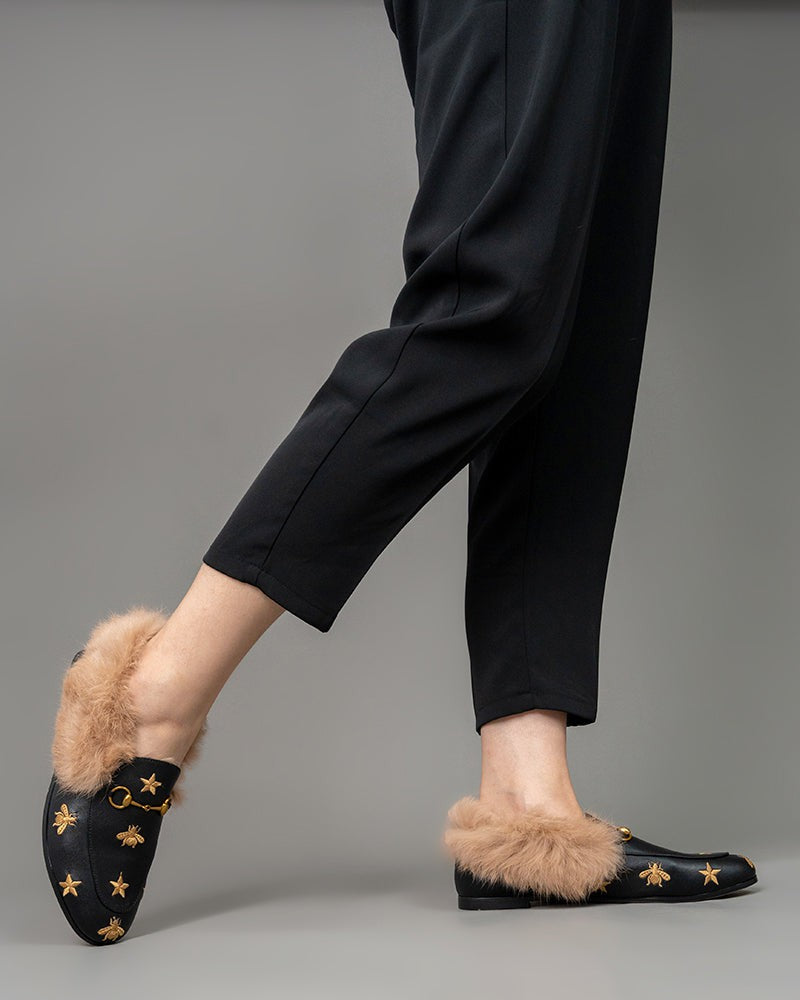 Classic-Horsebit-Bee-Star-Embroidered-Fur-Flat-Leather-Loafers