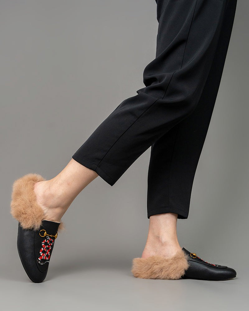 Horsebit-Casual-Buckle-Furry-Embroidery-Flat-Mules-Slippers