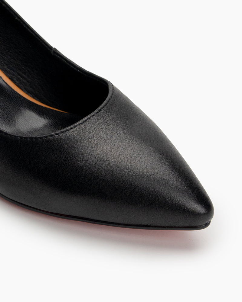 Pointed-Closed-Toe-Ankle-Strap-Chunky-Heel-Pump
