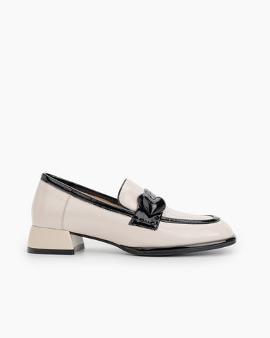 Heart-Decoration-Comfortable-Patent-Leather-Flat-Loafers