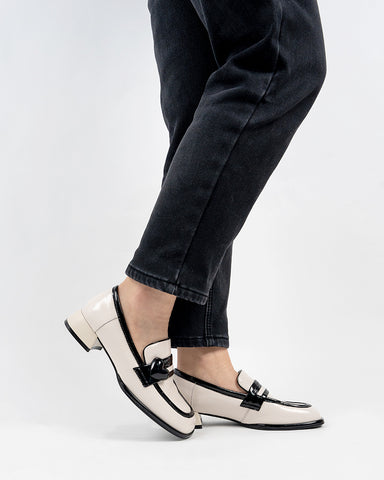 Heart-Decoration-Comfortable-Patent-Leather-Flat-Loafers