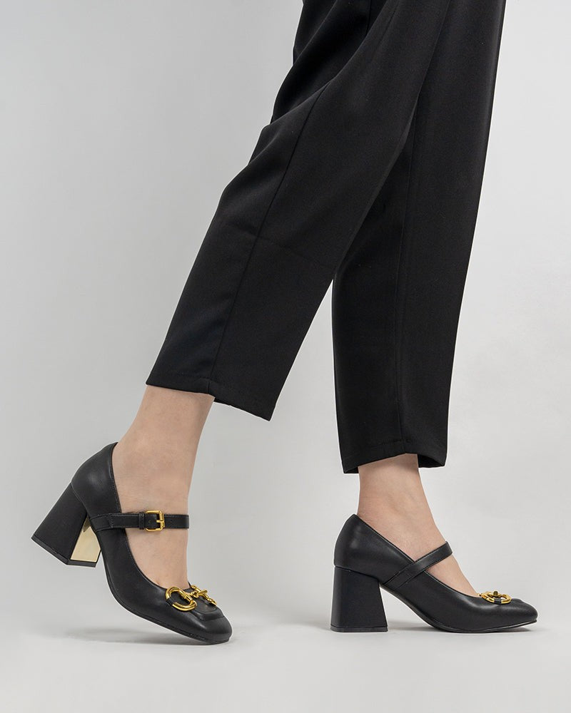 Black Classic Mary Jane Shoes LarosaStyle