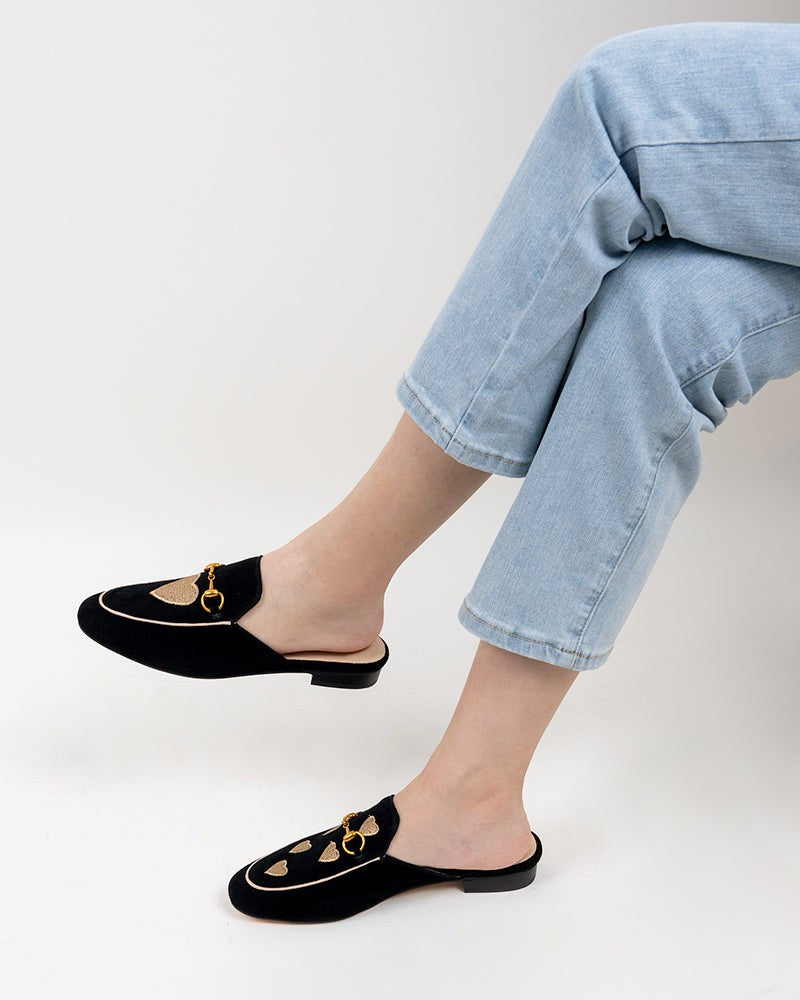 Horsebit-Classic-Metal-Buckle-Heart-Embroidered-Slip-On-Backless-flat-Mules