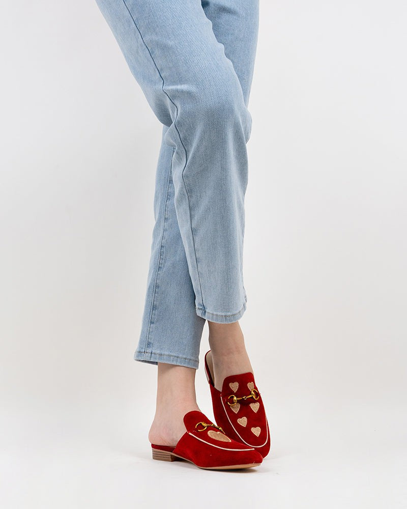 Horsebit-Classic-Metal-Buckle-Heart-Embroidered-Slip-On-Backless-flat-Mules