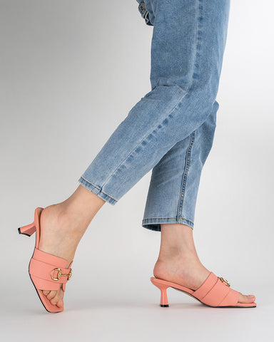 Horsebit-Classic-Metal-Buckle-Minimalist-Kitten-Heel-Leather-Sandals