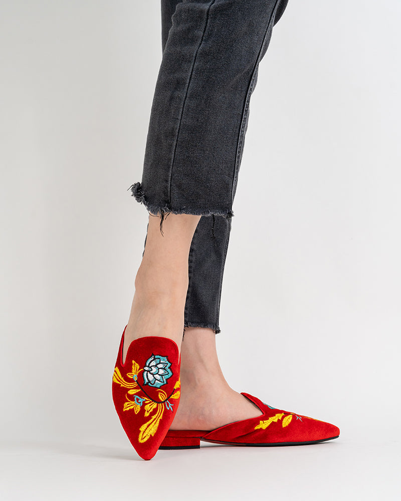 Embroidered-Floral-Flat-Pointed-Toe-Suede-Mules