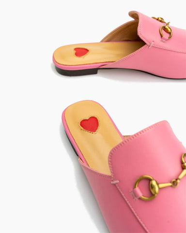 horsebit-Red-Heart-Buckle-flat-Mules