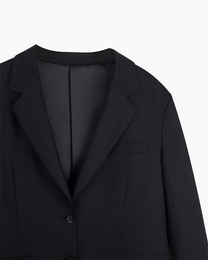 black-single-breasted-blazer